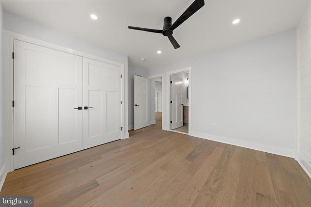 352 N 5TH ST, Surf City, NJ 08008