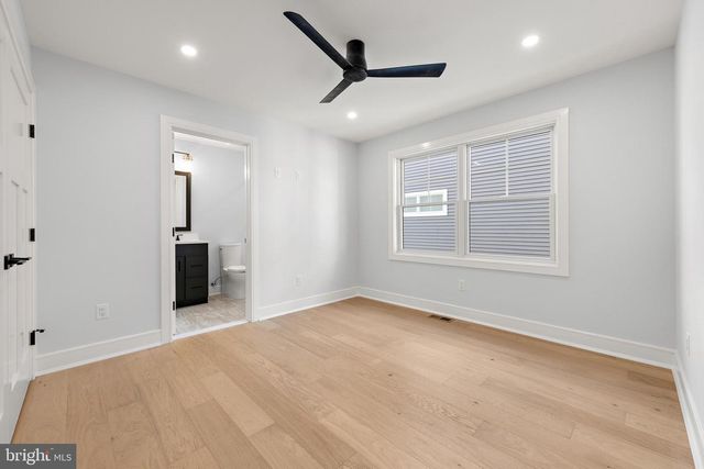 352 N 5TH ST, Surf City, NJ 08008