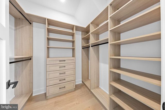 352 N 5TH ST, Surf City, NJ 08008