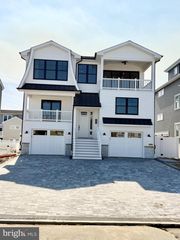 352 N 5TH ST, Surf City, NJ 08008