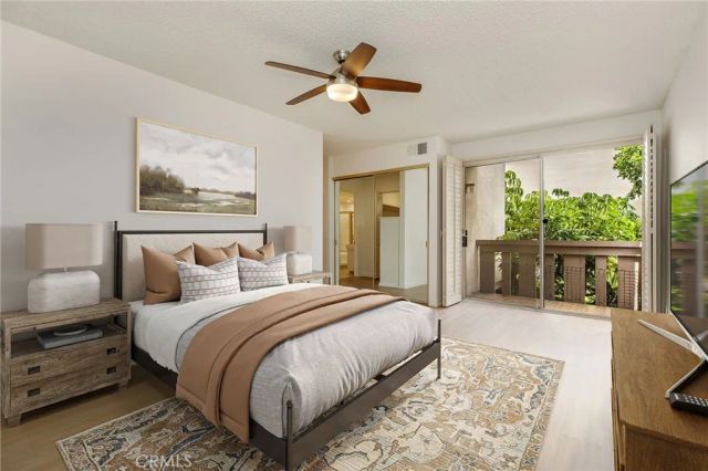 5216 Yarmouth Avenue 105, Encino, CA 91316