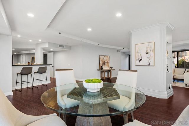 200 Harbor Dr 302, San Diego, CA 92101