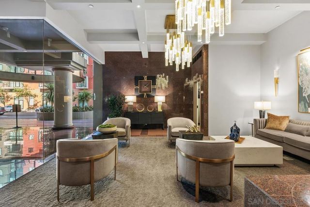 200 Harbor Dr 302, San Diego, CA 92101