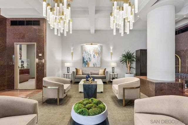 200 Harbor Dr 302, San Diego, CA 92101