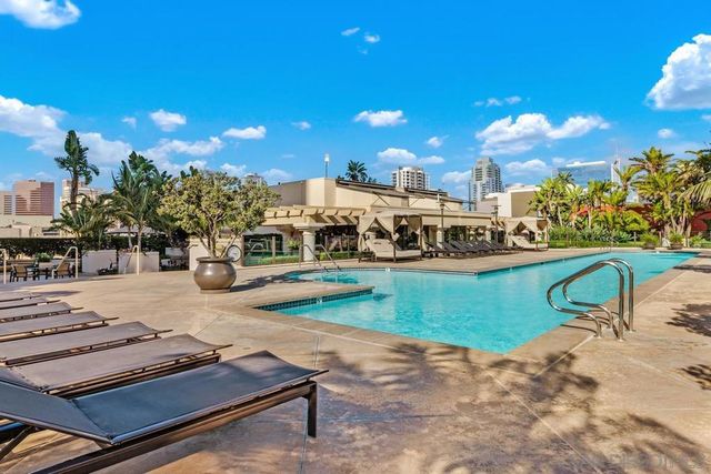 200 Harbor Dr 302, San Diego, CA 92101