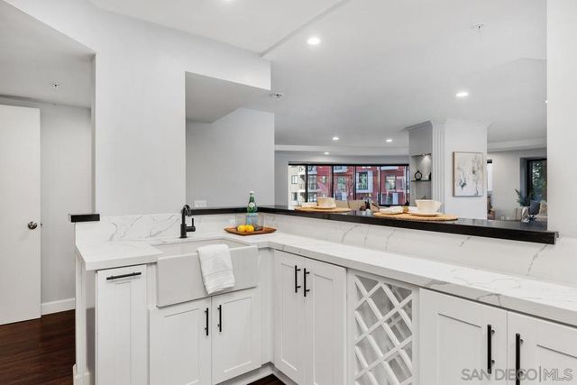 200 Harbor Dr 302, San Diego, CA 92101