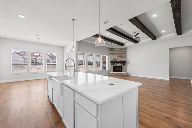 1435 Julian Drive, Van Alstyne, TX 75495