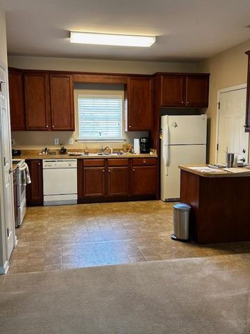 4236 Pondview Way 48, Oakwood, GA 30566