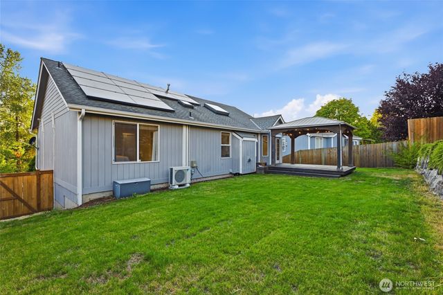 27010 115th Avenue SE, Kent, WA 98030