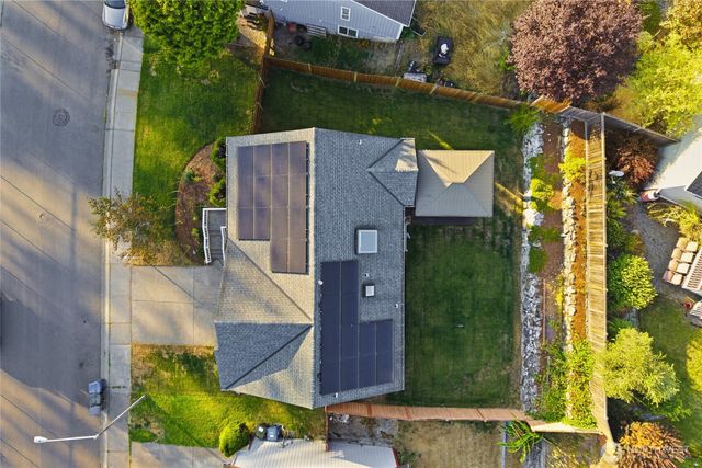 27010 115th Avenue SE, Kent, WA 98030