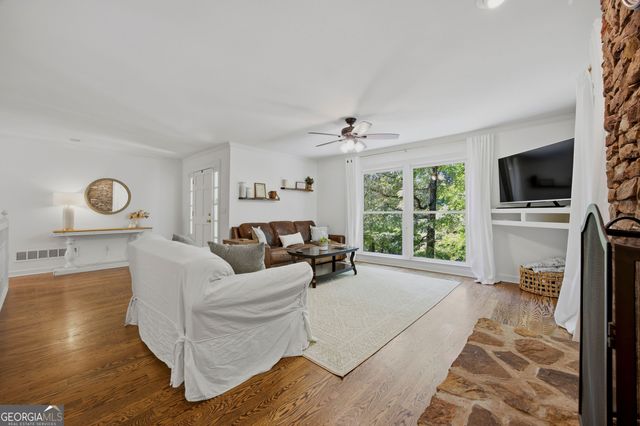 2910 Canon Court, Cumming, GA 30041