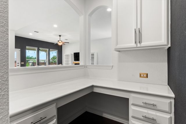 1827 Indigo Creek Lane, Wylie, TX 75098