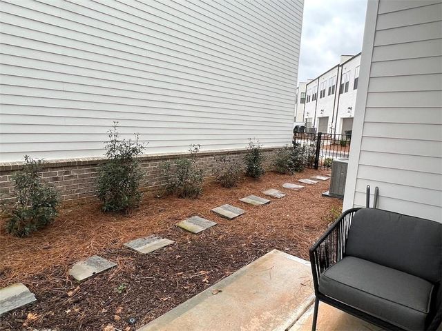 3864 Light Farms Way, Suwanee, GA 30024