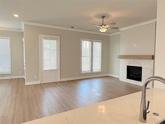 3864 Light Farms Way, Suwanee, GA 30024