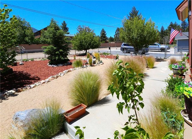 2097 Fox, Big Bear City, CA 92314