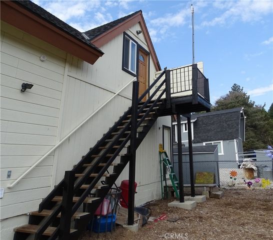 2097 Fox, Big Bear City, CA 92314