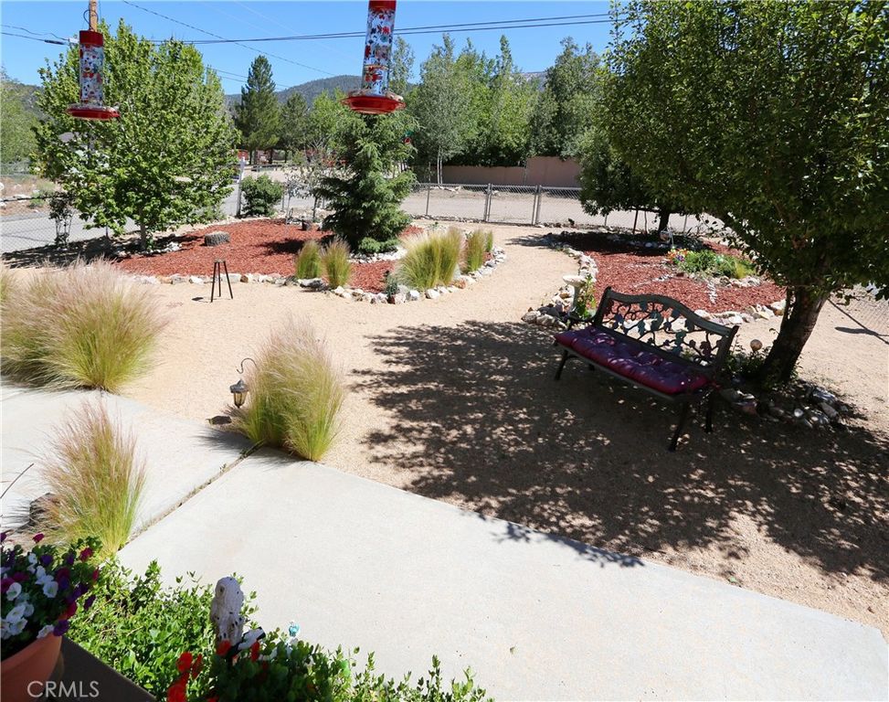 Image 2 of property listing at 2097 Fox, Big Bear City, CA 92314