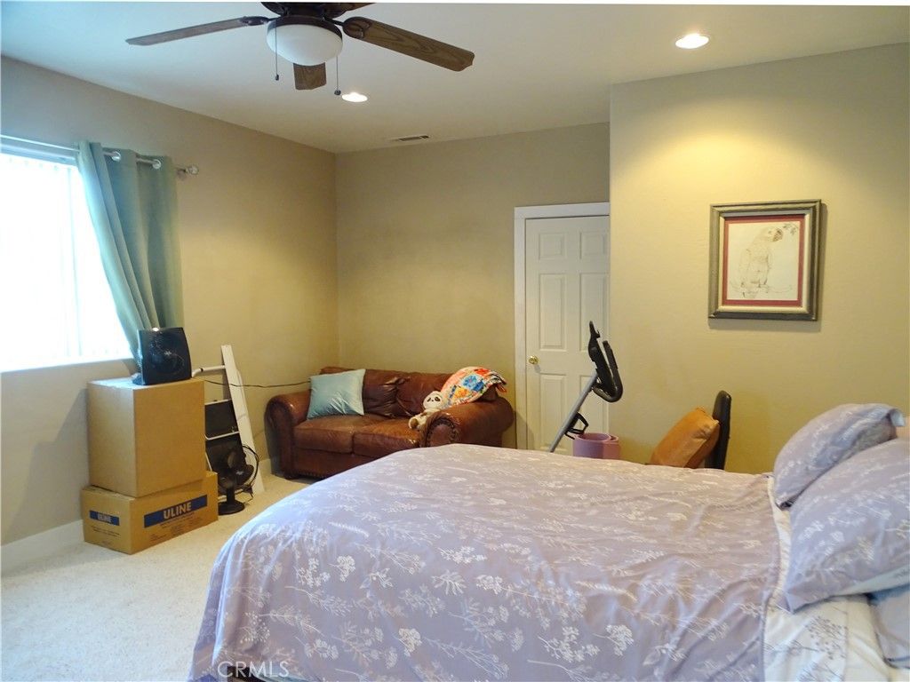 Image 21 of property listing at 2097 Fox, Big Bear City, CA 92314
