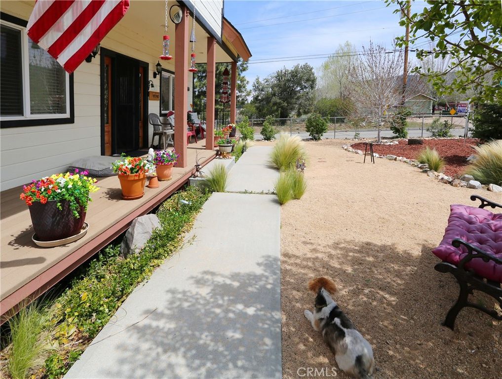 Image 4 of property listing at 2097 Fox, Big Bear City, CA 92314