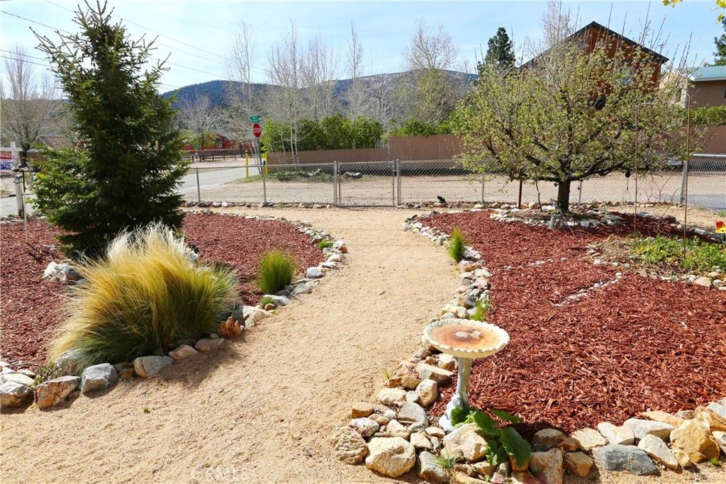 Image 8 of property listing at 2097 Fox, Big Bear City, CA 92314