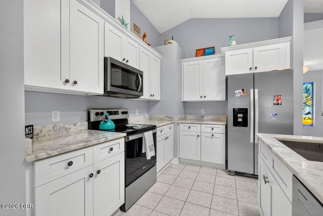 2 Queen Ann Court, Ormond Beach, FL 32174