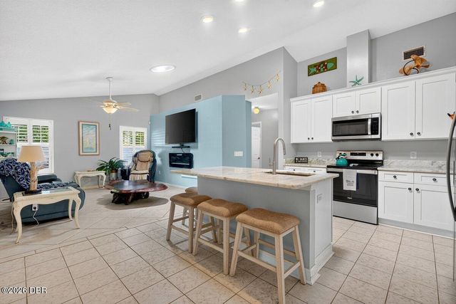 2 Queen Ann Court, Ormond Beach, FL 32174