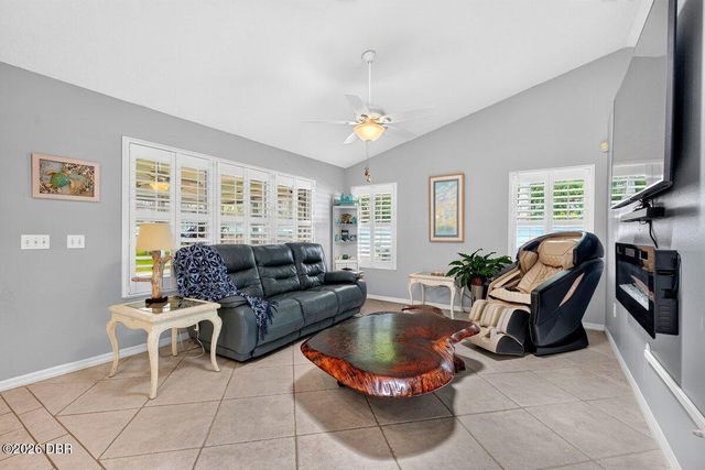 2 Queen Ann Court, Ormond Beach, FL 32174
