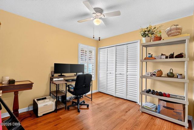 2 Queen Ann Court, Ormond Beach, FL 32174