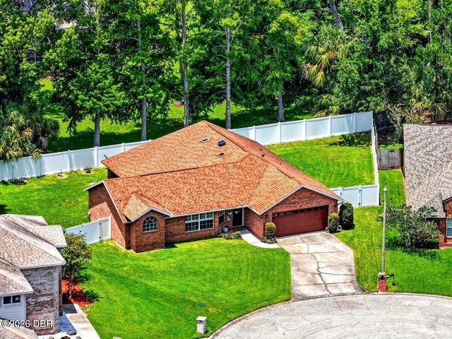 2 Queen Ann Court, Ormond Beach, FL 32174