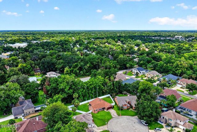 2 Queen Ann Court, Ormond Beach, FL 32174
