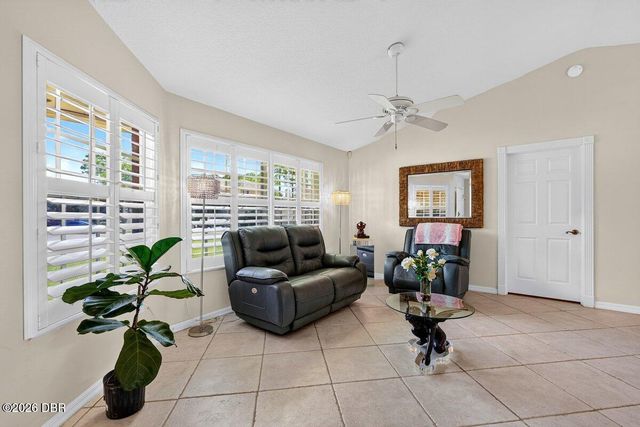 2 Queen Ann Court, Ormond Beach, FL 32174