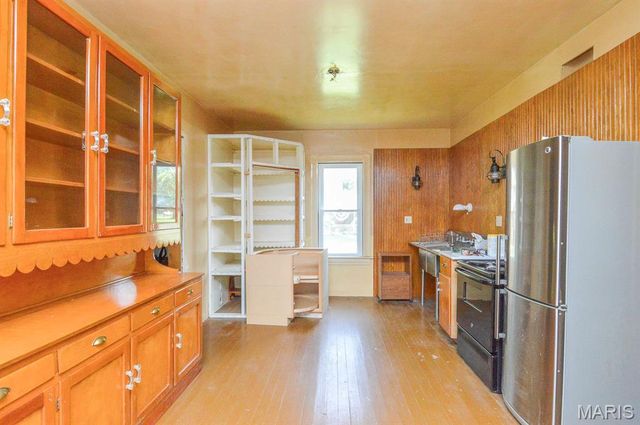 213 Mill Street, St Jacob, IL 62281