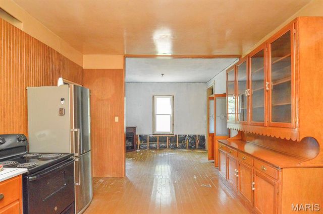 213 Mill Street, St Jacob, IL 62281
