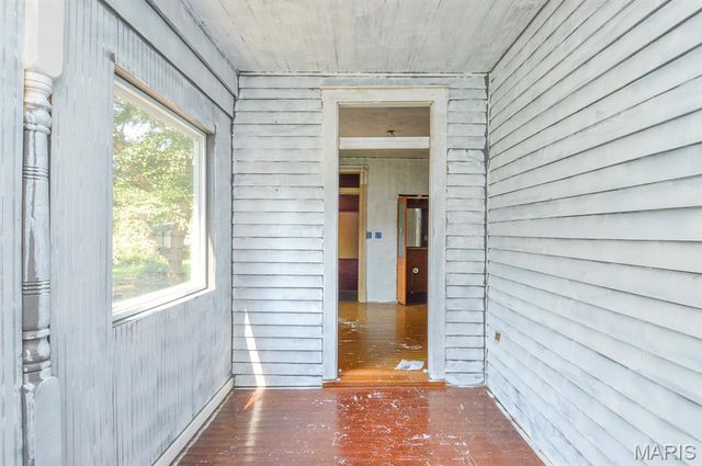 213 Mill Street, St Jacob, IL 62281