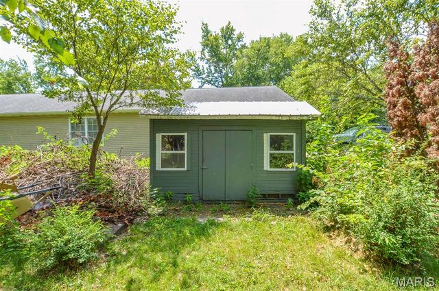 213 Mill Street, St Jacob, IL 62281