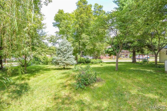 213 Mill Street, St Jacob, IL 62281