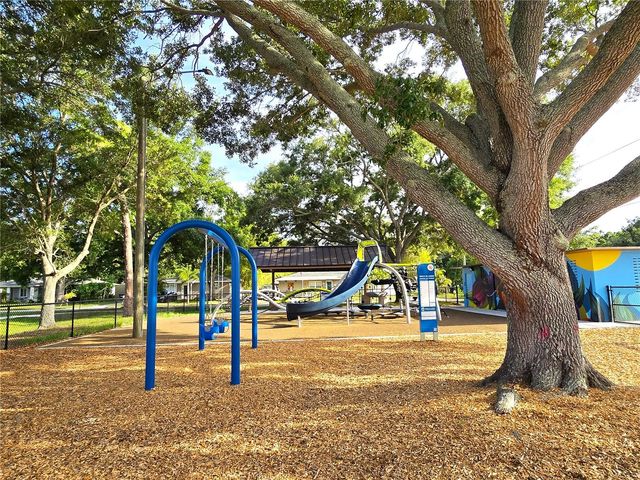 514 BRANDON AVENUE, Clearwater, FL 33765