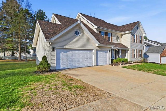 15552 Debridge Way, St Louis, MO 63034