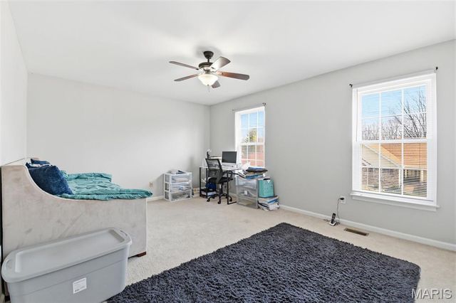 15552 Debridge Way, St Louis, MO 63034