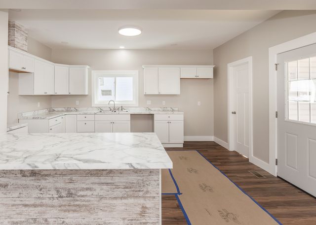 1212 14th Avenue, Moline, IL 61265