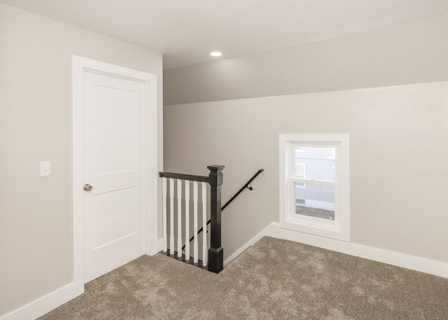 1212 14th Avenue, Moline, IL 61265