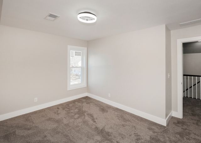 1212 14th Avenue, Moline, IL 61265