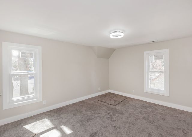 1212 14th Avenue, Moline, IL 61265