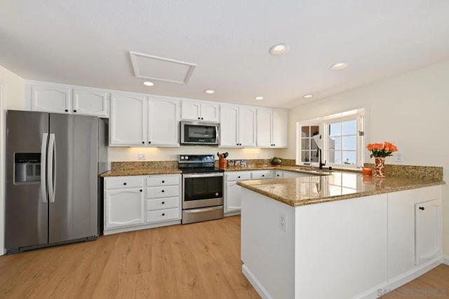 17758 Caminito Balata, San Diego, CA 92128