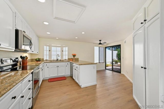17758 Caminito Balata, San Diego, CA 92128