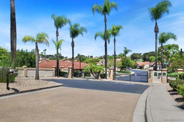 17758 Caminito Balata, San Diego, CA 92128