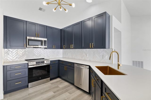 8312 FORT CLINCH AVENUE, Orlando, FL 32822