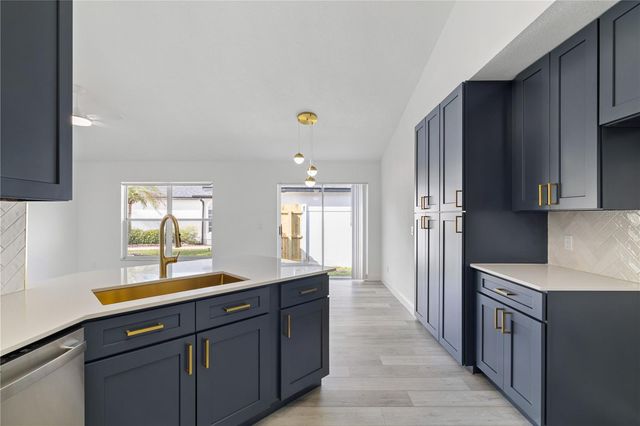 8312 FORT CLINCH AVENUE, Orlando, FL 32822