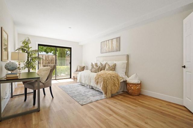 4159 El Camino Way B, Palo Alto, CA 94306