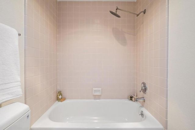 4159 El Camino Way B, Palo Alto, CA 94306